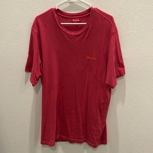 Supremes scripted logo tee